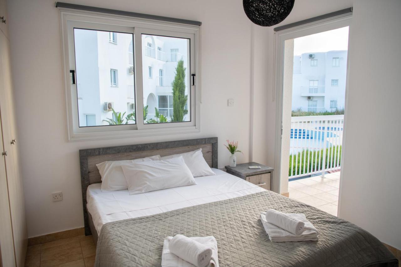 Villa Ruby Evelyn Protaras Exterior foto